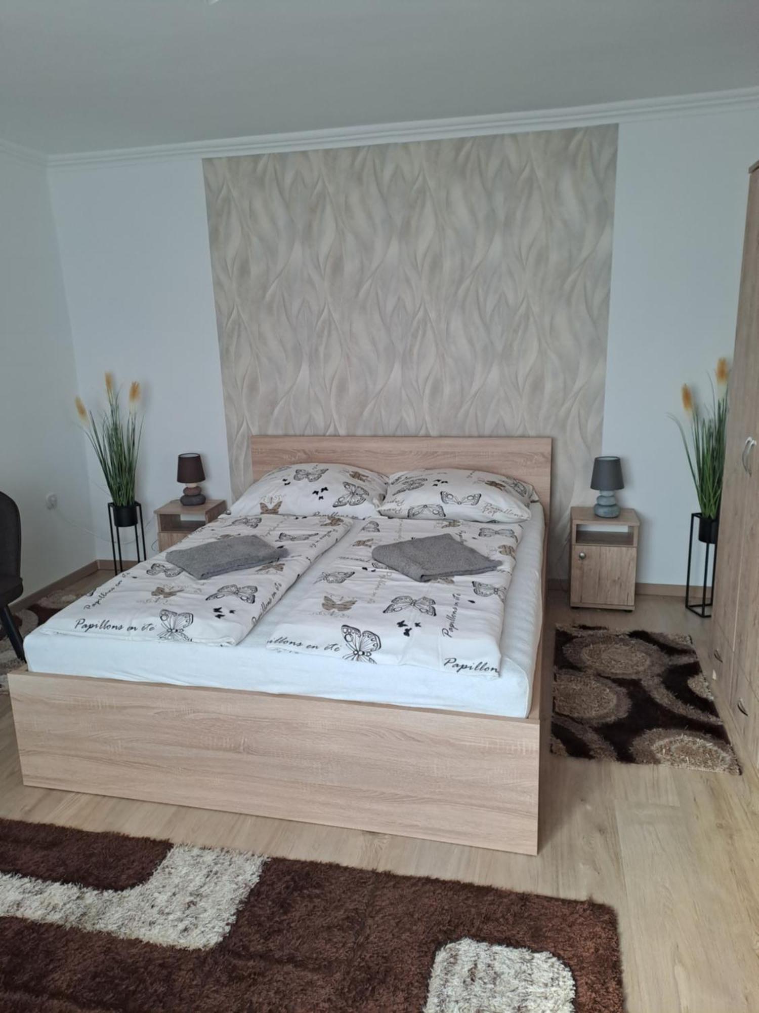 Katarina Apartman Hajdúszoboszló Zewnętrze zdjęcie